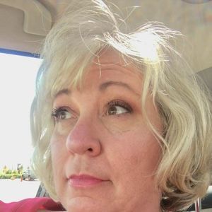 Meet your Posher, Ramie